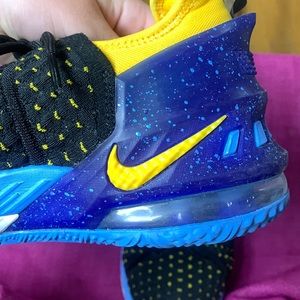 nike basketball shoes